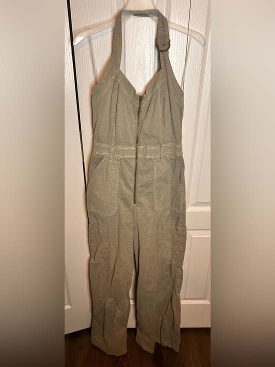 American Eagle Outfitters Pants - American Eagle Outfitters Women’s Large Olive Halter Utility Cargo Jumpsuit NWT